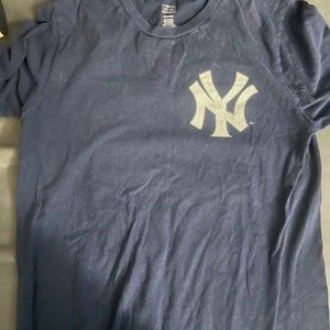 Yankees T-shirt. Aaron Judge 99. Boys - Large.